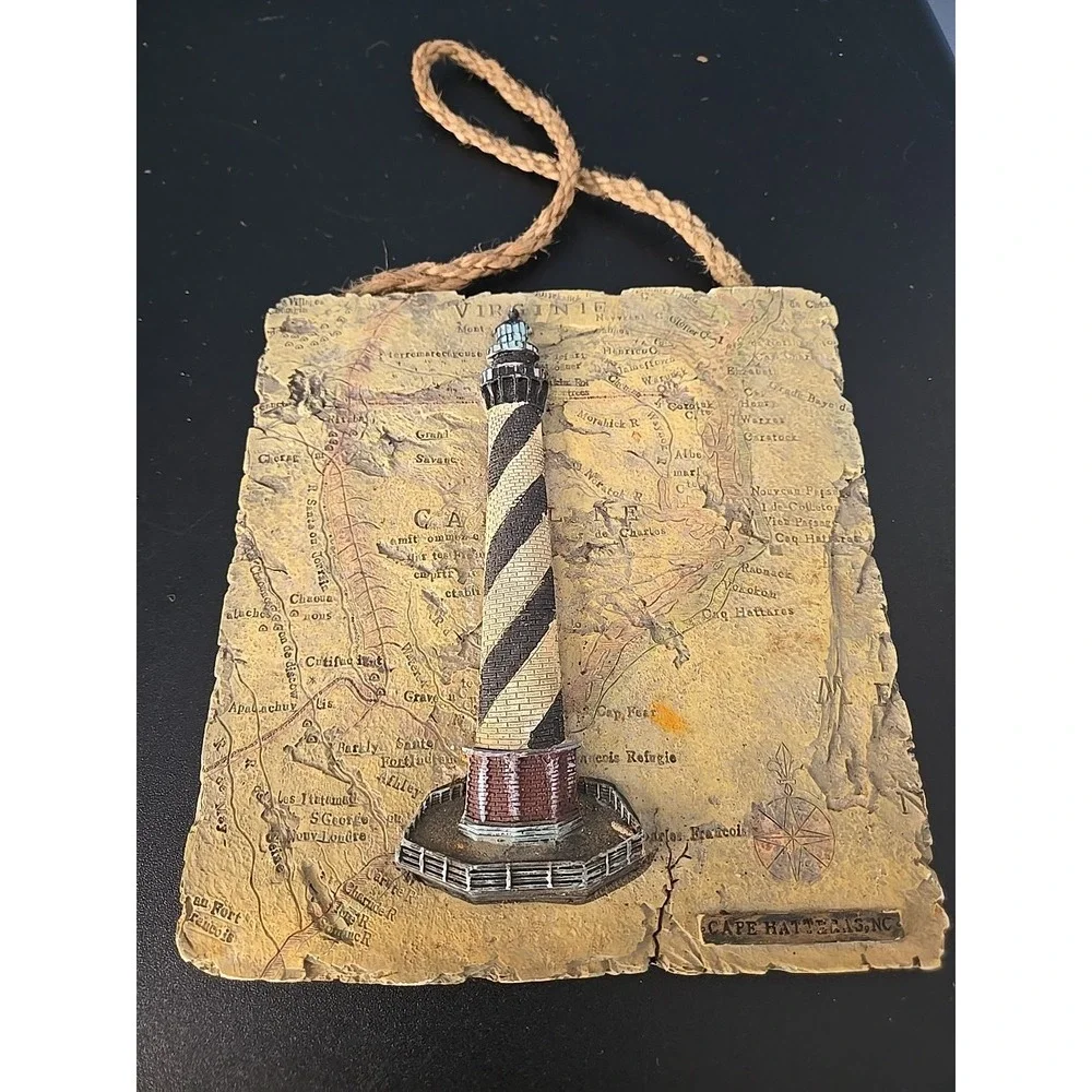 Cape‎ Hatteras NC Lighthouse Resin Wall Plaque Hanging 7.5